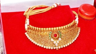 Rs 111,800/tola: Nepal gold price hits record high again