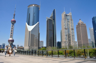 Shanghai makes steady progress in building global financial center