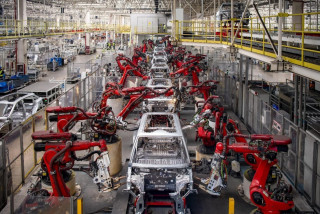 China's NEV industry registers 20-million record output