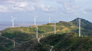 China powers up recycling of decommissioned wind, solar equipment By Liao Ruiling