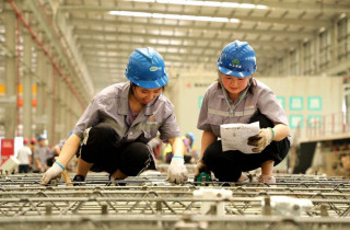 China sees bright prospects in green development