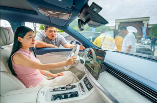 China's auto production and sales report strong growth