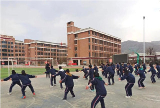 Qinghai middle school flourishing under paired assistance from Shanghai