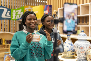 China works to accelerate e-commerce development of Africa