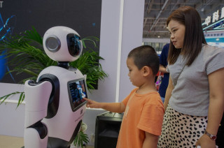 China develops debut economy to expand high-quality supply