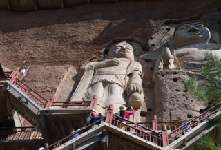 Maiji Mountain Grottoes: Carved in stone, evolving in time