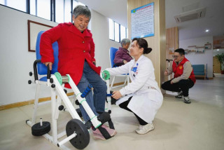 China builds world's largest healthcare service system