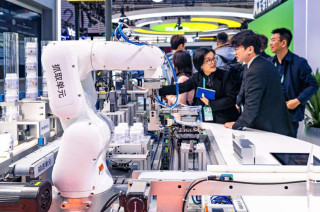 China's internet development expands "blue oceans" of economic growth