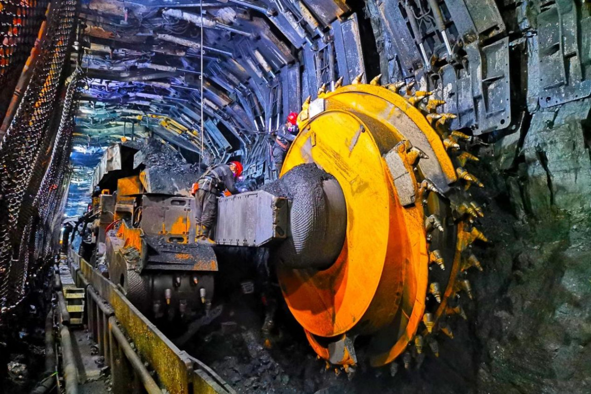 From black to green: how Ordos is turning coal lands into a clean energy frontier