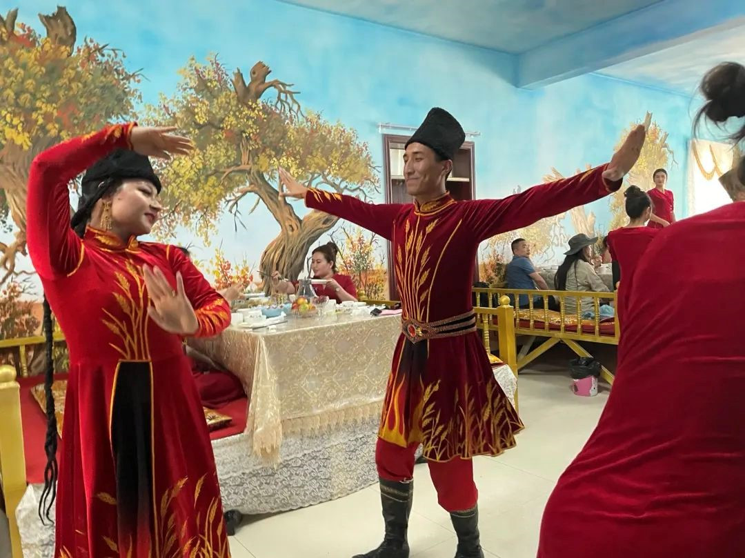 Desert transformation: county in Xinjiang finds prosperity in sands