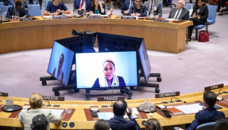 Political dialogue is the only way to break the Middle East security deadlock