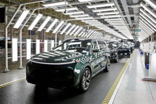 Chinese automakers move up the value chain