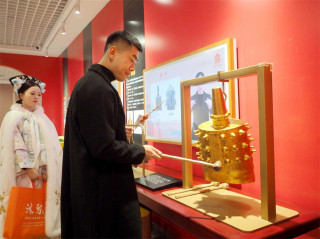 China's Palace Museum brings cultural relics closer to the public