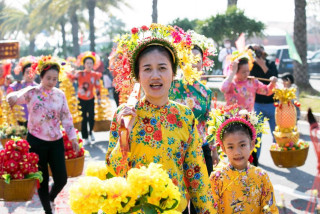Quanzhou's millennia-old fishing village thrives on the tradition of hairpin flowers