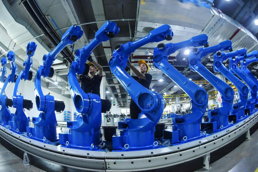 China's robot industry doubles revenue in five years