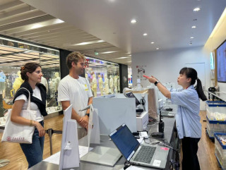 China expands visa-free access and optimizes tax refunds to boost inbound tourism
